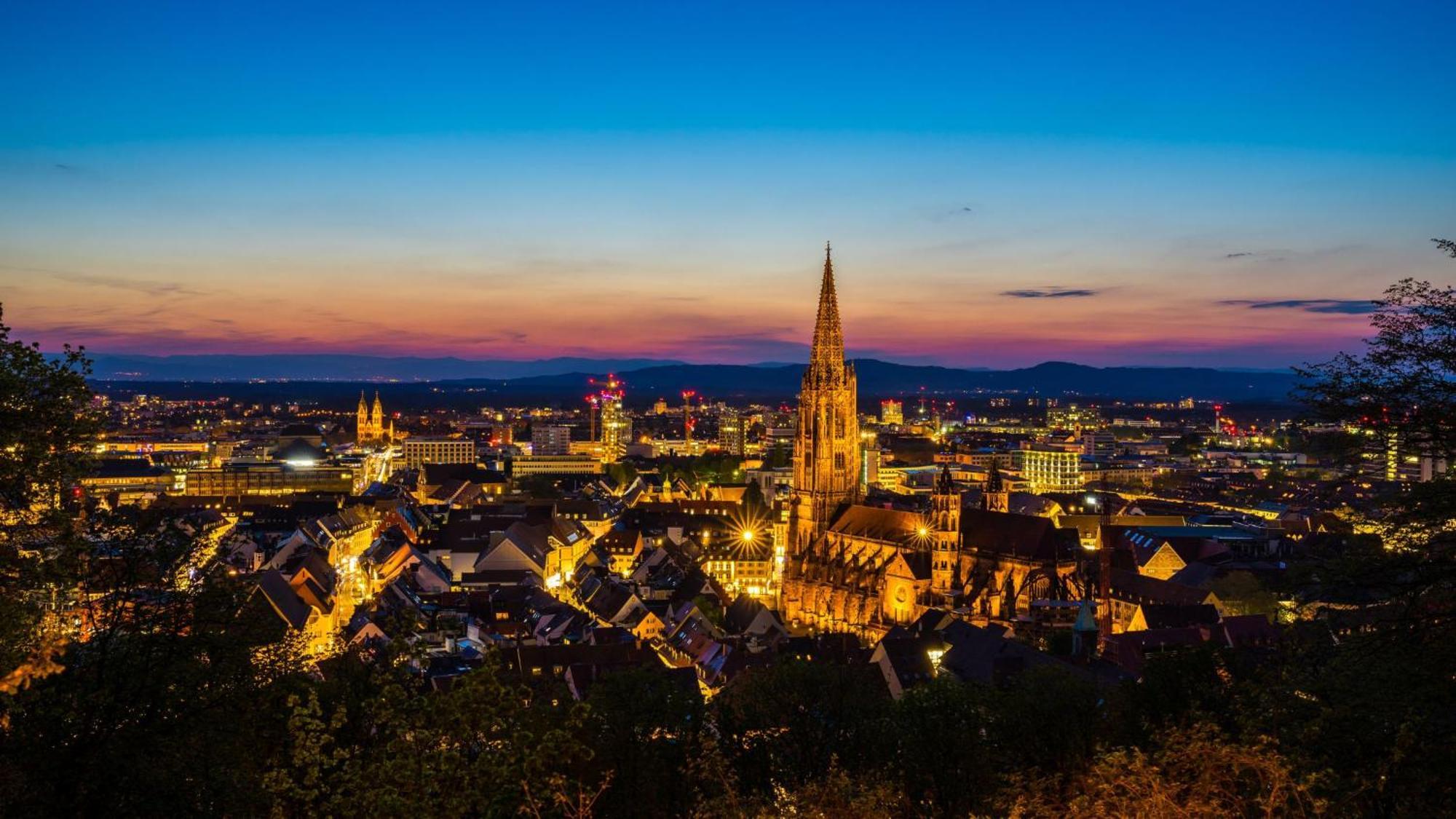 Ferienwohnung Muenster, Sehr Zentral Фрайбург Экстерьер фото